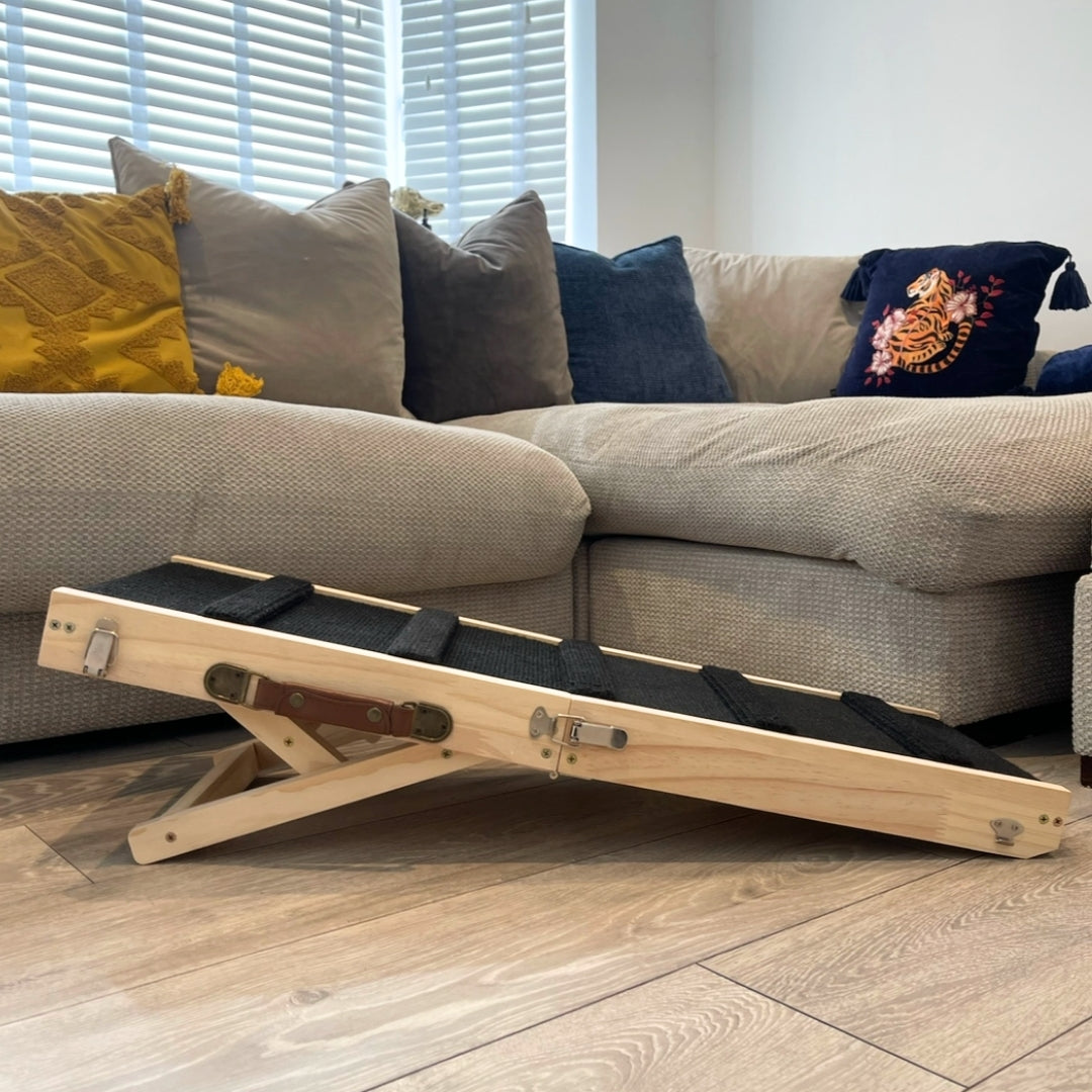 Sausage Dog Box Dachshund Ramp - High Sofa or Bed Wooden Daxie Ramp