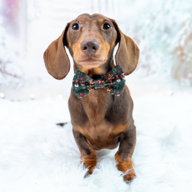 ‘Sausage Pole’ Dachshund Christmas Bow Tie