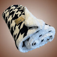 Load image into Gallery viewer, Supersize Dachshund Blanket - Houndstooth
