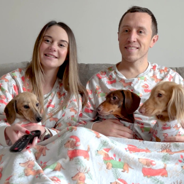 Christmas Dachshund Blanket - Supersize